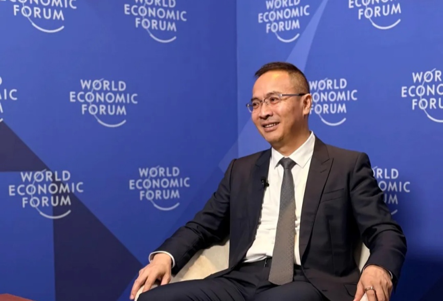 从中国方案到世界模型:君智新一代战略亮相夏季达沃斯
